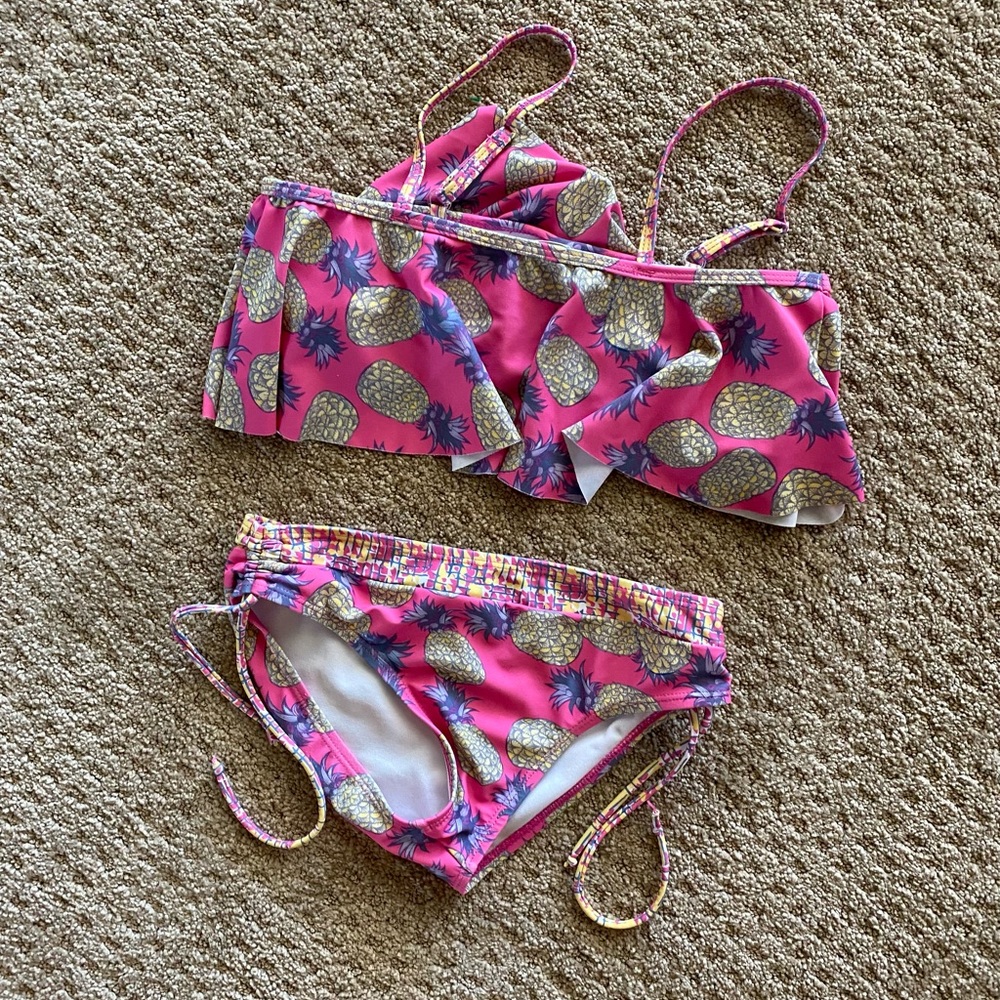 Size 12 limeapple suit with pineapple print